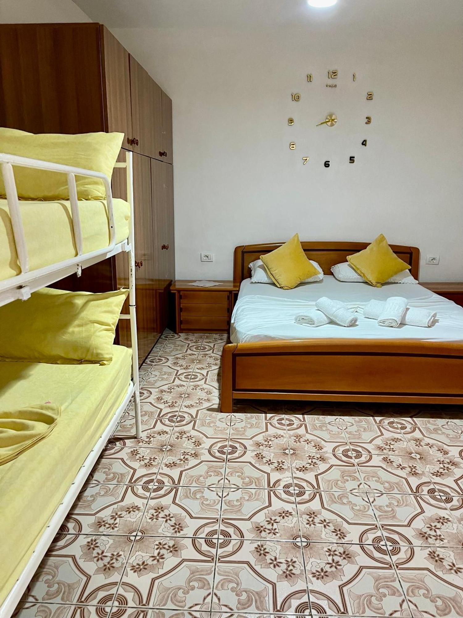 Guest House Dea Vlorë Eksteriør bilde