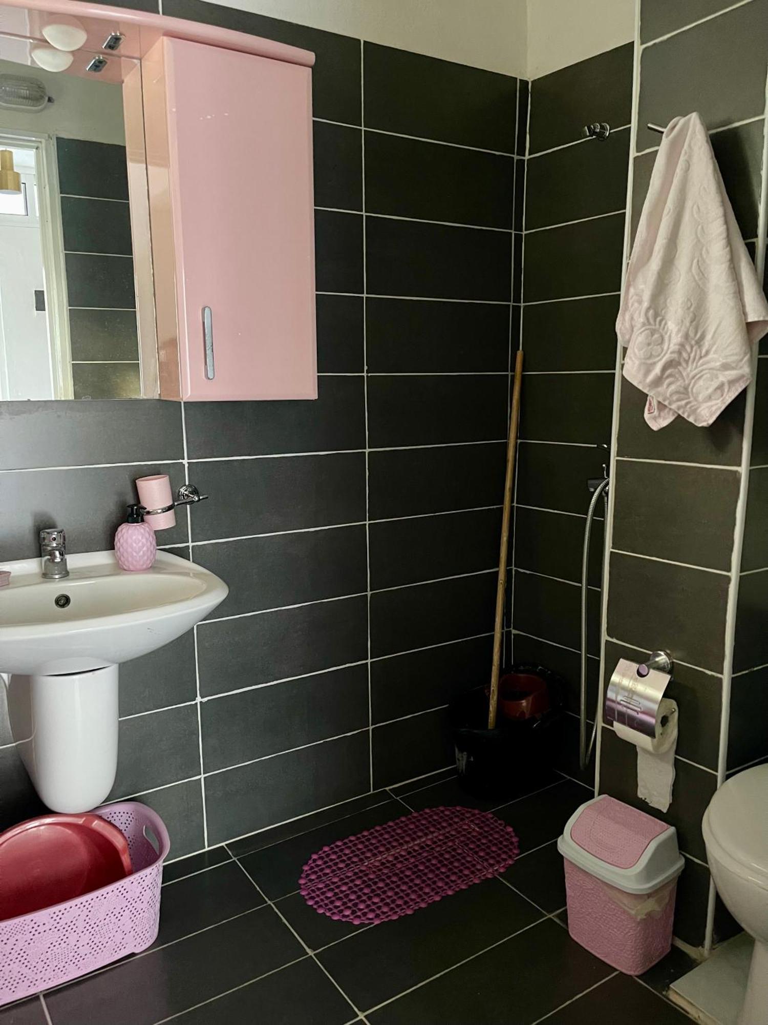 Guest House Dea Vlorë Eksteriør bilde