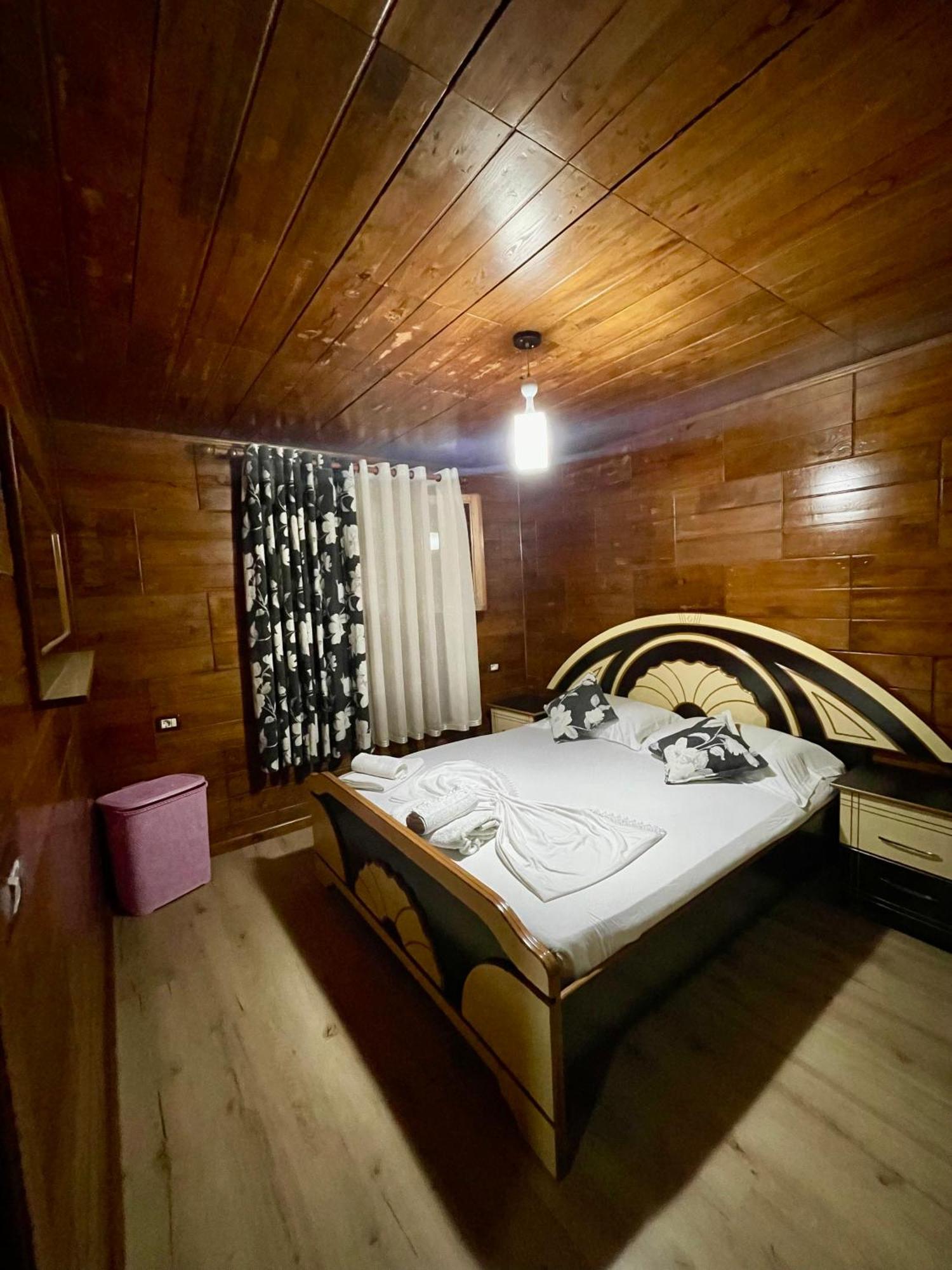 Guest House Dea Vlorë Eksteriør bilde